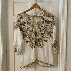 JOHNNY WAS Floral Tunic, Size SMALL - with Gathered Sleeve